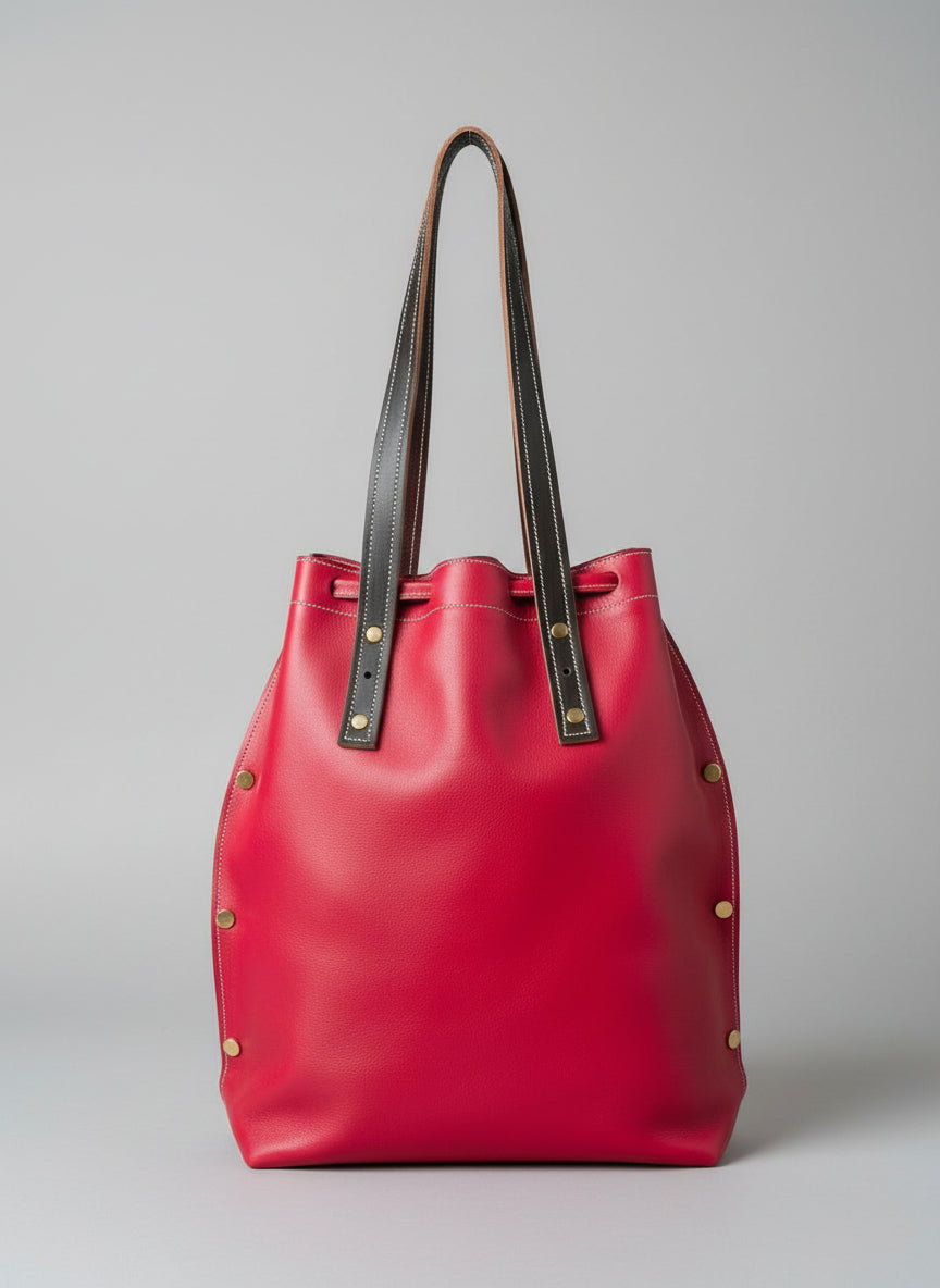 Sac fourre-tout en cuir de veau rouge avec liens de serrage