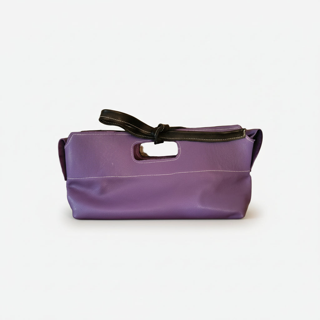 Sac en cuir de veau violet à nouer artisanal MOOAKUIR - Idéal pour mariages et soirées.
