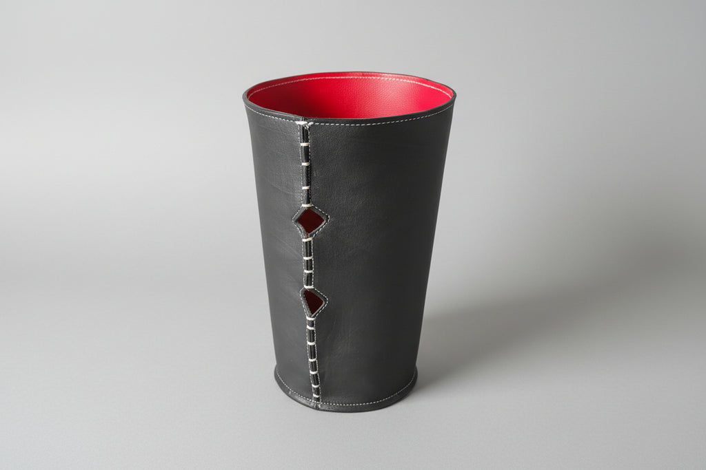 Vase décoratif en cuir de veau noir et rouge, artisanat français MOOAKUIR
